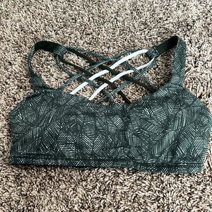 Lululemon free to be wild sports bra